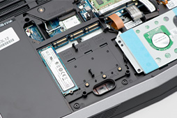 画像ギャラリー No.007のサムネイル画像 / 「ALIENWARE 17」「ALIENWARE 15」「ALIENWARE 13」一挙検証（1）「ゲーマー向けノートPCの代名詞」最新モデルが持つ速度性能を明らかにする