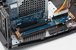 画像ギャラリー No.026のサムネイル画像 / ALIENWAREノートPC専用の外付けグラフィックスボックス「Graphics Amplifier」レビュー。“夢のデバイス”は本当に使えるのか?