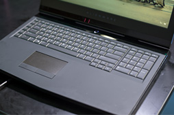 画像ギャラリー No.019のサムネイル画像 / ALIENWAREの担当者に聞く，新世代「17」「15」ノートPCのポイント。いかにして薄型化し，いかにして使い勝手を改善したのか