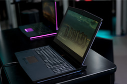 画像ギャラリー No.022のサムネイル画像 / ALIENWAREの担当者に聞く，新世代「17」「15」ノートPCのポイント。いかにして薄型化し，いかにして使い勝手を改善したのか