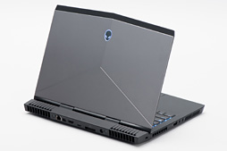 画像ギャラリー No.004のサムネイル画像 / 「ALIENWARE 13 R3 OLED」レビュー。国内初登場となった「有機ELパネル搭載のゲーマー向けノートPC」は買いか？