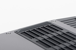 画像ギャラリー No.024のサムネイル画像 / 「ALIENWARE 13 R3 OLED」レビュー。国内初登場となった「有機ELパネル搭載のゲーマー向けノートPC」は買いか？