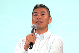 画像ギャラリー No.007のサムネイル画像 / ALIENWAREが大阪のプロゲームチーム「CYCLOPS athlete gaming」とのスポンサー契約を発表。ディスプレイやノートPC新製品も披露