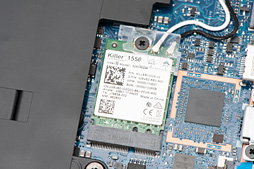 画像ギャラリー No.072のサムネイル画像 / 第1世代「ALIENWARE m15」レビュー。ブランド初の薄型軽量モデルは一点を除いて完成度の高いゲーマー向けノートPCだ