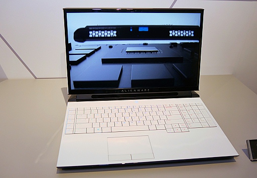 画像ギャラリー No.005のサムネイル画像 / ALIENWAREの新デザインコンセプト「Legend」とはいかなるものか? 新型ゲーマー向けノートPC発表会レポート