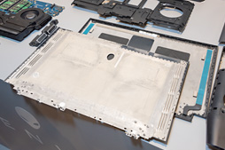 画像ギャラリー No.005のサムネイル画像 / ALIENWAREのボス,エイゾール氏単独インタビュー。GPUとCPUを交換できるArea-51mの秘密と,m15のキーボード改善計画が明らかに