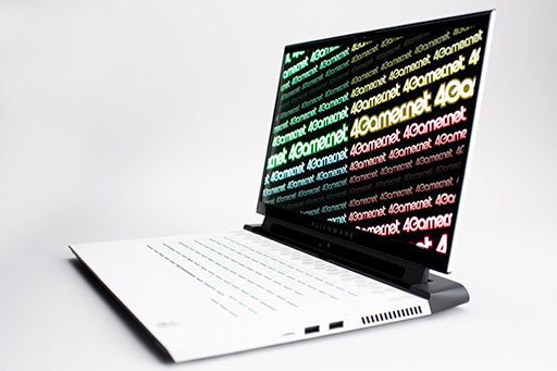 画像ギャラリー No.026のサムネイル画像 / 【PR】ALIENWAREのノートPC「ALIENWARE m15 R3」は，個性的なデザインと4K有機ELでゲームを楽しめる性能を両立したマシンだ