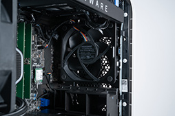 画像ギャラリー No.033のサムネイル画像 / 【PR】Dellの新型ゲームPC「New Alienware Aurora R13」は,斬新な新筐体とハイエンドなCPU&GPUで4Kゲームも快適な高性能マシンだ
