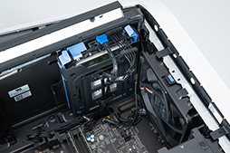 画像ギャラリー No.034のサムネイル画像 / 【PR】Dellの新型ゲームPC「New Alienware Aurora R13」は,斬新な新筐体とハイエンドなCPU&GPUで4Kゲームも快適な高性能マシンだ
