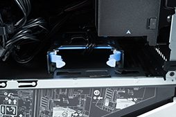 画像ギャラリー No.036のサムネイル画像 / 【PR】Dellの新型ゲームPC「New Alienware Aurora R13」は,斬新な新筐体とハイエンドなCPU&GPUで4Kゲームも快適な高性能マシンだ