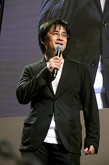 画像ギャラリー No.004のサムネイル画像 / [TGS 2010]「Dream」との楽曲タイアップも発表。ダンスありバトルあり（？）の「TRINITY Zill O’ll Zero」ステージイベントレポート