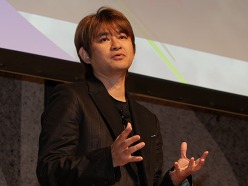 画像ギャラリー No.018のサムネイル画像 / ［TGS 2010］“Xbox 360の成功には日本のクリエイターの力が不可欠”。MSから5作のKinect専用タイトルなどが発表された，TGS 2010基調講演レポート