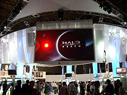 画像ギャラリー No.016のサムネイル画像 / ［TGS 2009］ブースレポート：マイクロソフト編――油圧式ライドの「Forza Motorsport 3」や多数のサードパーティ製品を遊びつくせ