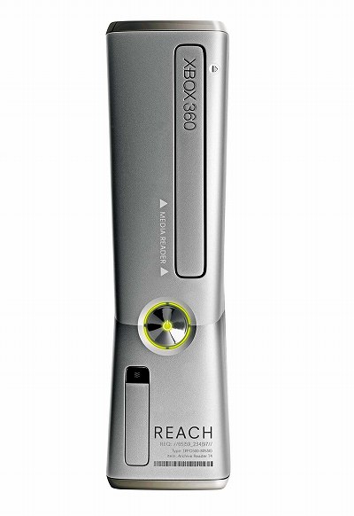 画像ギャラリー No.005のサムネイル画像 / メタリックシルバーがクールな限定デザインの新型Xbox 360同梱，「Xbox 360 Halo: Reach リミテッド エディション」が9月15日に発売