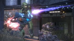 画像ギャラリー No.013のサムネイル画像 / 「Halo：Reach」のキャンペーン，協力プレイ，マップ編集など，気になる部分をひと足お先にプレイ。プレス向け先行体験会レポート＆Bungie開発スタッフへのインタビューを掲載