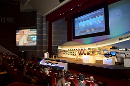 画像ギャラリー No.002のサムネイル画像 / ［COMPUTEX］Microsoftの基調講演で公開された「KinectとWindows Phoneとの連携」