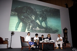 画像ギャラリー No.005のサムネイル画像 / ［TGS 2009］小島監督も登場した「METAL GEAR SOLID PEACE WALKER」スペシャルステージをレポート