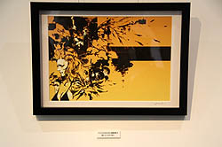画像ギャラリー No.015のサムネイル画像 / 「METAL GEAR SOLID」の新川洋司アートディレクターによる展示会が開催中。オープニングイベントではライブアートを披露