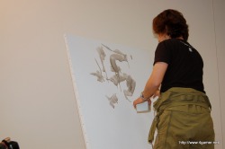 画像ギャラリー No.003のサムネイル画像 / 小島プロダクションの新川洋司アートディレクターに,「新川洋司展 - THE ART OF YOJI SHINKAWA -」開催の経緯からブックレットの解説まで,いろいろな話を聞いてきた