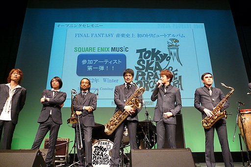 画像ギャラリー No.001のサムネイル画像 / FFの13作品が詰め込まれた超豪華セット「FINAL FANTASY 25th ANNIVERSARY ULTIMATE BOX」も発表された,生誕25周年「FINAL FANTASY展」のオープニングセレモニーをレポート