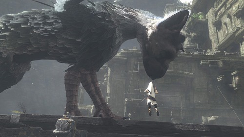 画像ギャラリー No.007のサムネイル画像 / ［TGS 2010］発売まであと1年強！　ようやく姿の見えてきた「人喰いの大鷲トリコ」のゲームシステムについて，上田文人氏にちょっとだけ聞いてみた