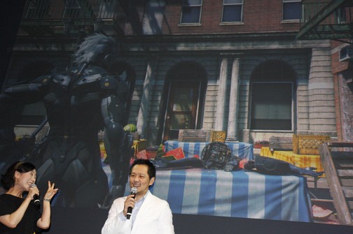 画像ギャラリー No.007のサムネイル画像 / ［TGS 2010］高周波ブレードのレプリカやデモプレイも披露された「METAL GEAR SOLID RISING SPECIAL STAGE」をレポート