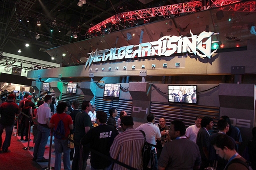 画像ギャラリー No.015のサムネイル画像 / ［E3 2012］「METAL GEAR RISING REVENGEANCE」プレイレポート。やはり「自由切断」の爽快感は格別だった