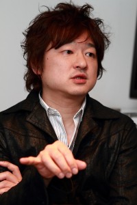 画像ギャラリー No.001のサムネイル画像 / ［E3 2012］「雷電にはとにかく前へ前へ行ってもらいたい」。2人のプロデューサーが「METAL GEAR RISING REVENGEANCE」を語る