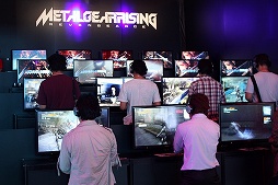 画像ギャラリー No.015のサムネイル画像 / ［TGS 2012］世界初公開のTGSバージョンで，ウワサの“自由切断”を満喫！　「メタルギア ライジング リベンジェンス」のプレイレポートをお届け