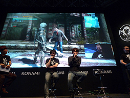 画像ギャラリー No.016のサムネイル画像 / ［TGS 2012］KONAMIの自由切断アクション「メタルギア ライジング リベンジェンス」のステージで，手島 優さんが開発陣にグラビア出演を直訴
