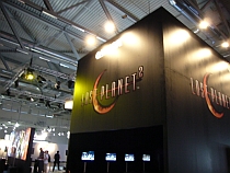 画像ギャラリー No.001のサムネイル画像 / ［Gamescom］デカ過ぎるAKとの激し過ぎる戦い！　プレイアブル出展されていた「ロスト プラネット 2」のムービーをUp
