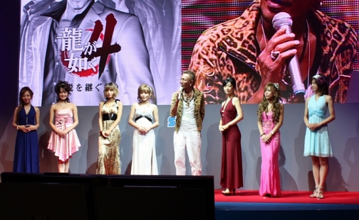 画像ギャラリー No.019のサムネイル画像 / ［TGS 2009］ついにベールを脱いだ人気シリーズ最新作「龍が如く4　伝説を継ぐもの」のステージイベントをレポート