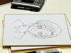 画像ギャラリー No.010のサムネイル画像 / ［TGS 2009］“自分の彼女”の似顔絵をミノ☆タロー氏に書いてもらえる抽選イベントも。「ラブプラス」の「デキシーズ 幕張出張所」レポート