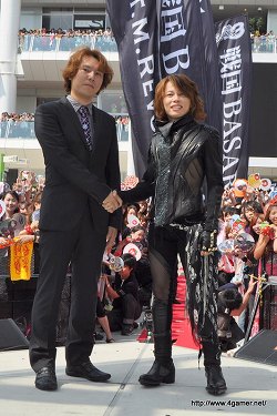画像ギャラリー No.017のサムネイル画像 / 「戦国BASARA 5周年祭〜武道館の宴〜」が2011年1月3日に開催決定。西川貴教さんが新曲を熱唱した「T.M.R.15 vs 戦国BASARA 3 夏の陣!」をレポート
