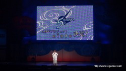 画像ギャラリー No.027のサムネイル画像 / T.M.Revolutionをはじめ豪華絢爛なキャスト達が日本武道館に集結。大いに盛り上がった「戦国BASARA 5周年祭〜武道館の宴〜」をレポート