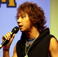 画像ギャラリー No.002のサムネイル画像 / ［TGS 2009］次元を超えて，ついに“流星”と“エグゼ”のロックマンが競演！　「ロックマン エグゼ オペレートシューティングスター」のステージイベントの模様をレポート