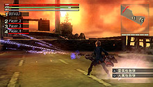 画像ギャラリー No.027のサムネイル画像 / 仲間同士の連携が勝利の鍵を握るPSP用ハンティングアクション「GOD EATER」。2009年秋の発売を前に戦闘システムを紹介