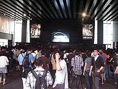 画像ギャラリー No.002のサムネイル画像 / 「GOD EATER」の新作発表に,開発者&声優トークイベントなどファンも大喜びの「GOD EATER フェス 2010」が開催