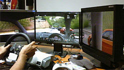 画像ギャラリー No.012のサムネイル画像 / 【西川善司】Windows 7発売記念ホームパーティで,「Forza 3」を多画面プレイした話