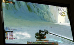 画像ギャラリー No.013のサムネイル画像 / ［CJ 2010］実は3D立体視にも対応していた「Hunter Blade」。見た目の話題ばかりが先走っているが，そのゲーム内容はいかに