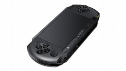 画像ギャラリー No.004のサムネイル画像 / ［Gamescom］PSPの欧州限定新モデル「PSP E-1000」は，現行機よりもやや軽い。表面は指紋が目立たないマット仕様に