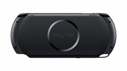 画像ギャラリー No.005のサムネイル画像 / ［Gamescom］PSPの欧州限定新モデル「PSP E-1000」は，現行機よりもやや軽い。表面は指紋が目立たないマット仕様に