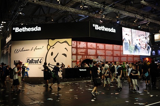 画像ギャラリー No.005のサムネイル画像 / ［gamescom］会場内の熱気は相変わらず。一般公開初日のケルンメッセの様子を写真を中心にお届け