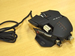 画像ギャラリー No.015のサムネイル画像 / アーケードスティックにゲームパッド，プロゲーマー事情まで――ゲームデバイスの黒船「Mad Catz」に，日本進出のあれこれについて聞いてみた