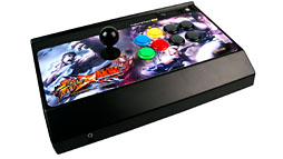 画像ギャラリー No.005のサムネイル画像 / Mad Catz,「ストリートファイター×鉄拳」仕様のアーケードスティックを正式発表。最上位モデルは2台の連結が可能に