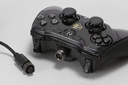 画像ギャラリー No.022のサムネイル画像 / 「MLG Pro Circuit Controller」レビュー。1万円超級の“プロ仕様”ゲームパッドが持つカスタマイズ性は誰の心に刺さるか