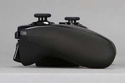 画像ギャラリー No.026のサムネイル画像 / 「MLG Pro Circuit Controller」レビュー。1万円超級の“プロ仕様”ゲームパッドが持つカスタマイズ性は誰の心に刺さるか