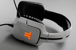 画像ギャラリー No.013のサムネイル画像 / Mad Catz製ヘッドセット「TRITTON Pro＋」レビュー。鬼門中の鬼門となる“リアル5.1ch”な新モデルに見るべきものはあるのか