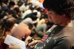 画像ギャラリー No.021のサムネイル画像 / ［TGS 2013］日本初開催の「Mad Catz Unveiled JAPAN」フォトレポート。ウメハラvs.Infiltrationなど，珠玉の対戦が繰り広げられた夢の一夜