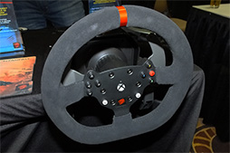 画像ギャラリー No.005のサムネイル画像 / ［CES 2014］Mad Catzが国内未発売のゲーマー向けマウスやステアリングコントローラを披露。Titanfall公式ライセンスを得たキーボードなども登場